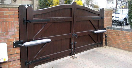 automatic wooden driveway gates